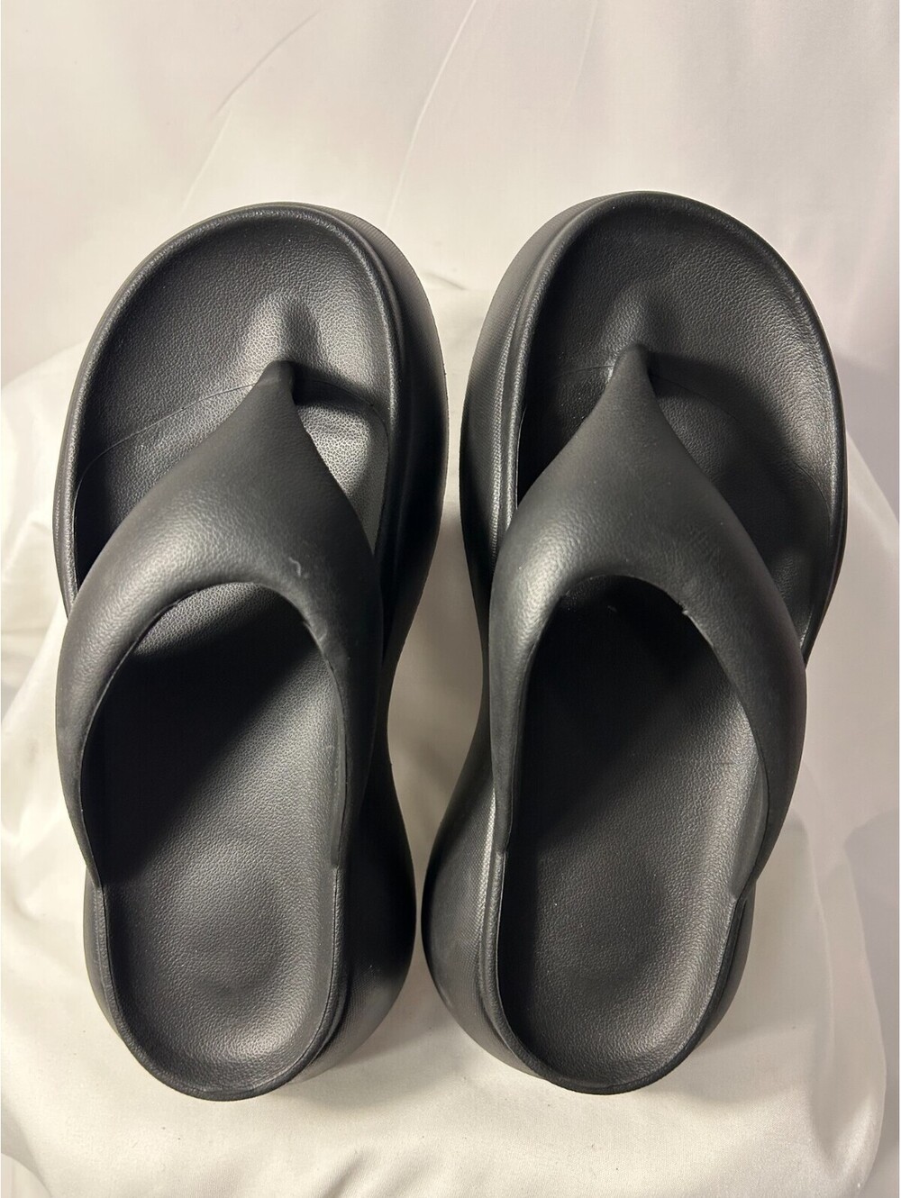 Solid Black Thick-soled Flip-flops Summer Fashion Thong Sandals Sz 38-39/7.5-8
